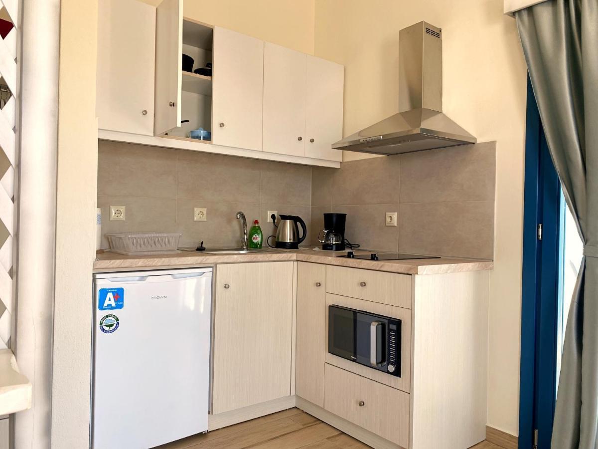 Michail Suites Afiartis Karpathos Esterno foto